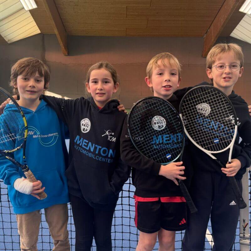 Von Links: Kayan, Hanna, Bastian und Matti